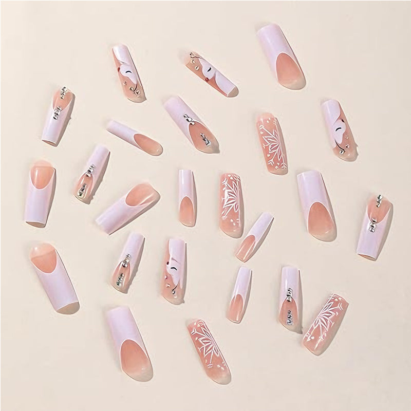 24 PCS Diamond Deer Snowflake Long Fake Nails