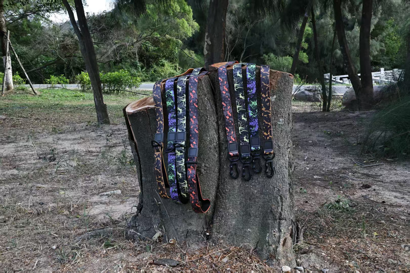 UV Printed Camouflage Embossed Pet Leash Set for Outdoor Use