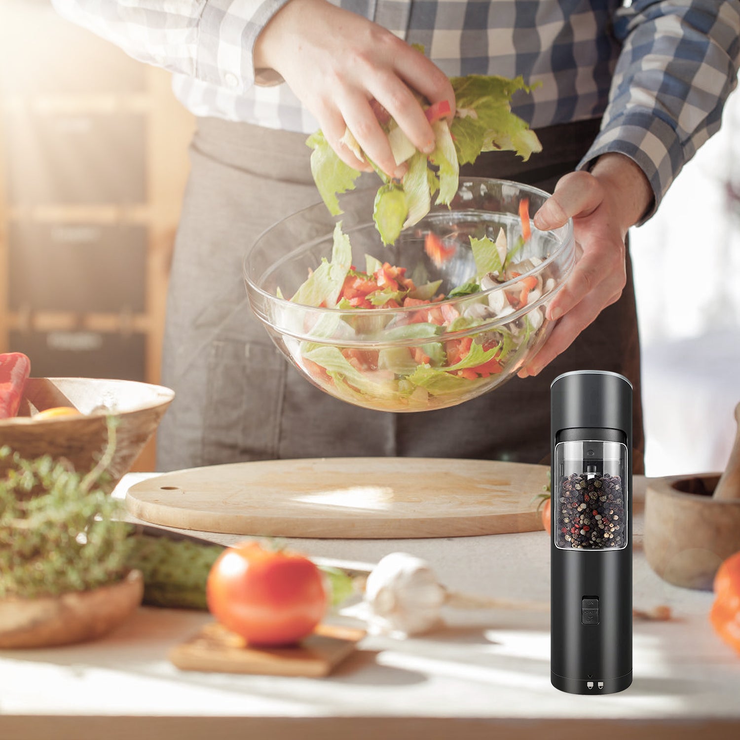 Automatic Electric Salt and Pepper Grinder