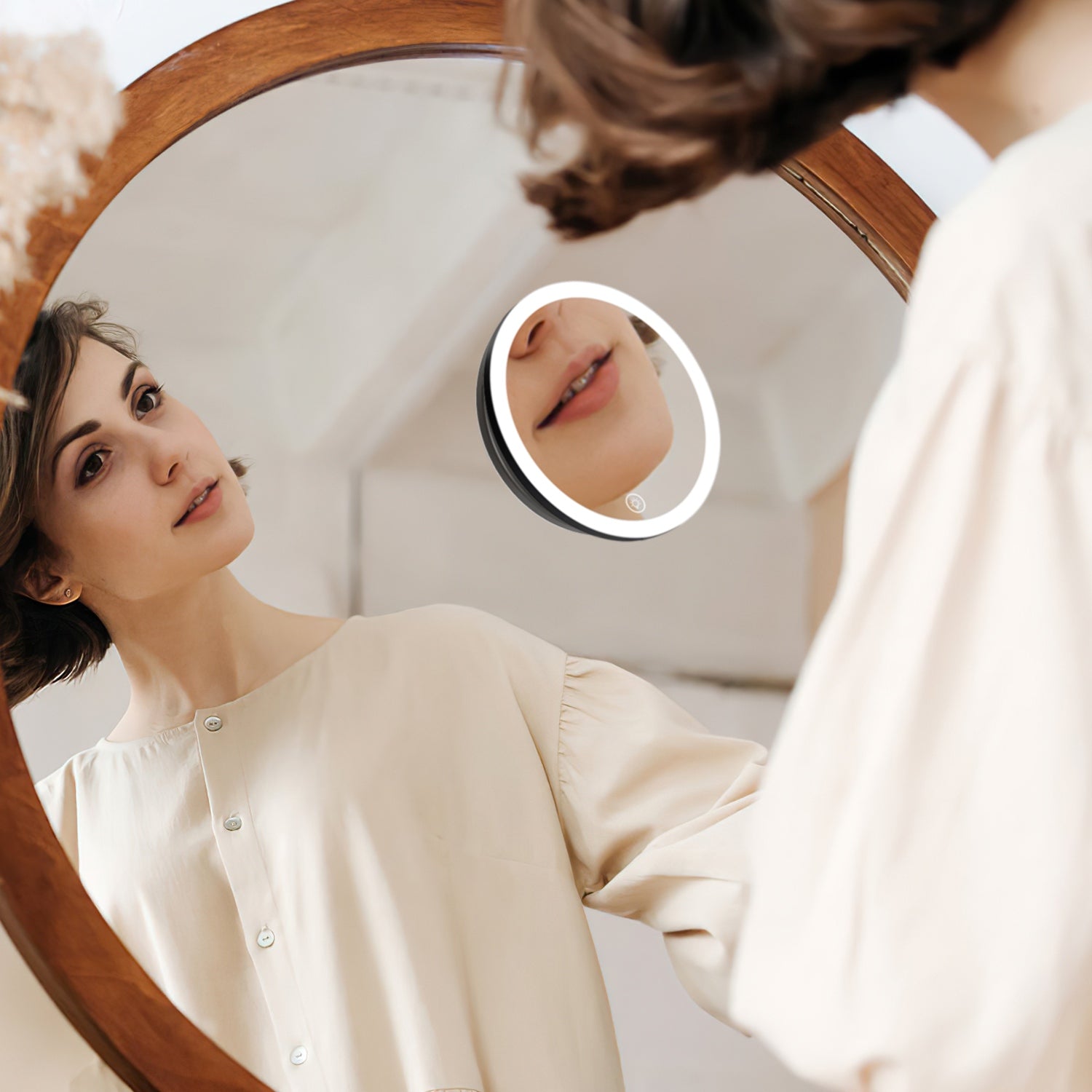 Premium 30X LED Magnifying Mirror with Lights & Travel Kit