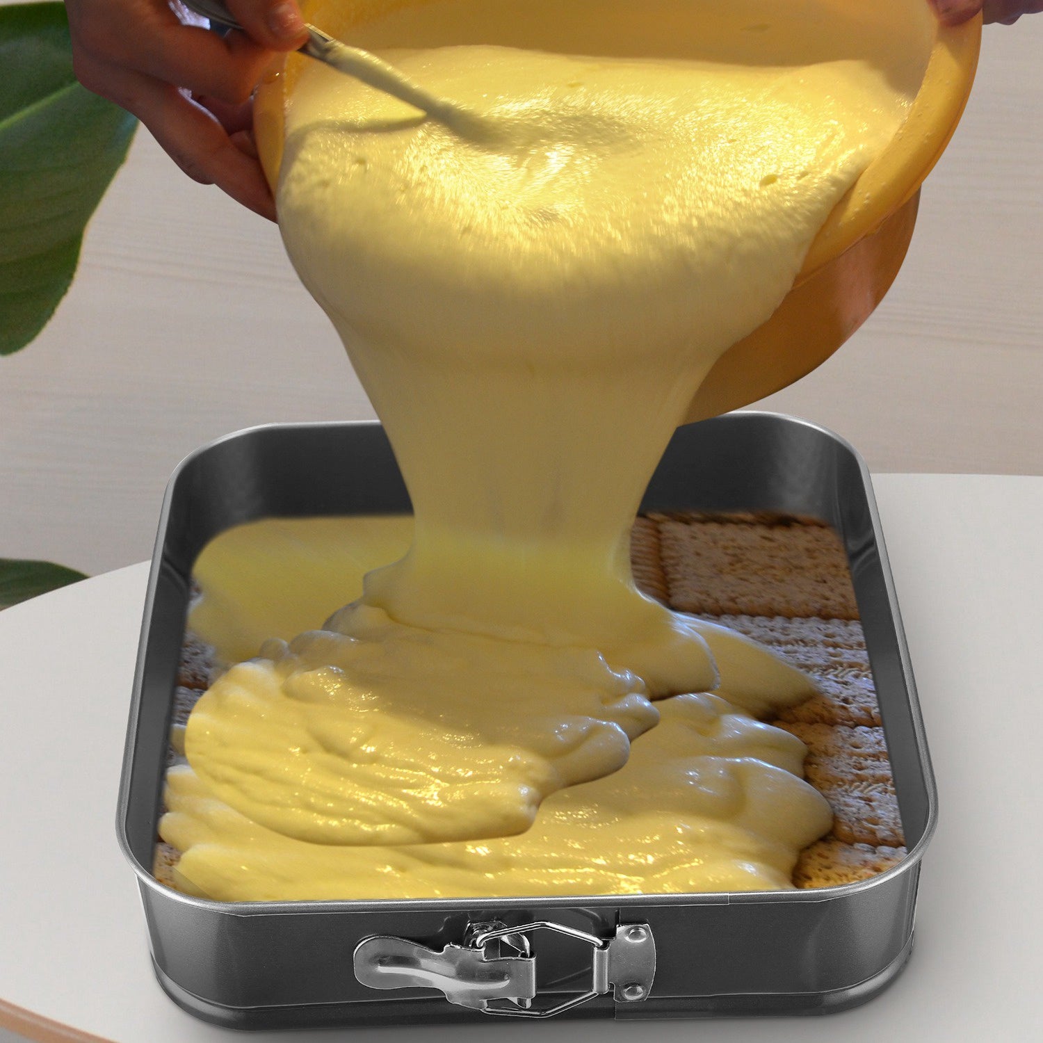 3 Piece Nonstick Springform Cake Pan Set