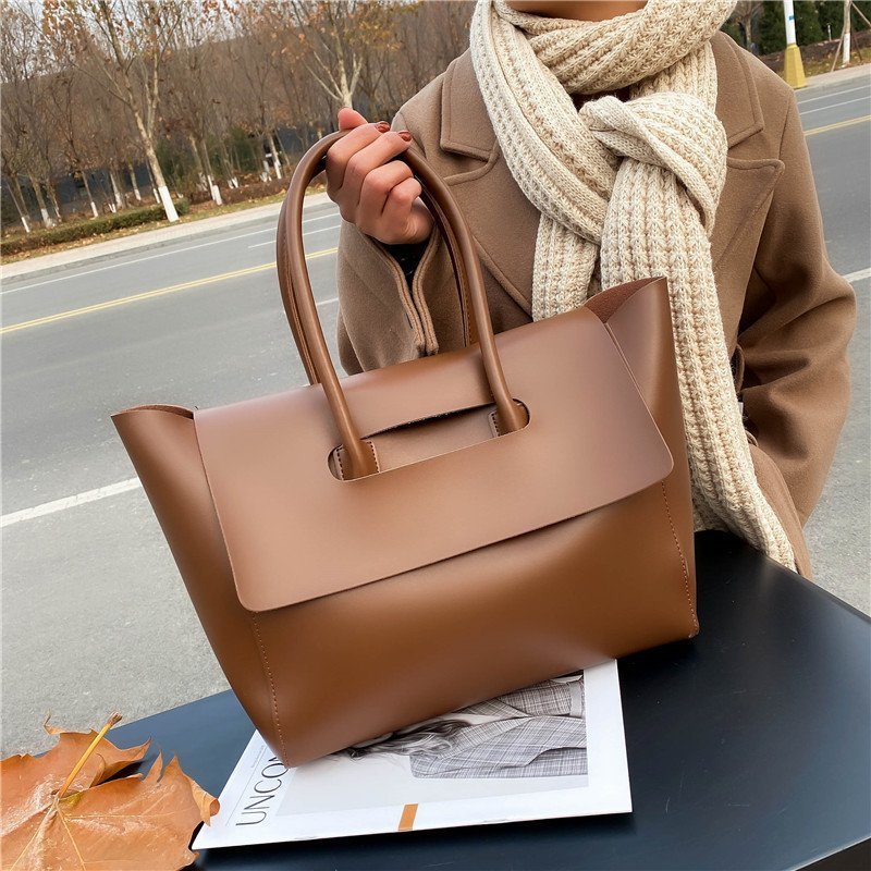 Fashion Women Large Capacity Shoulder Bag Retro Simple Tote Handbag