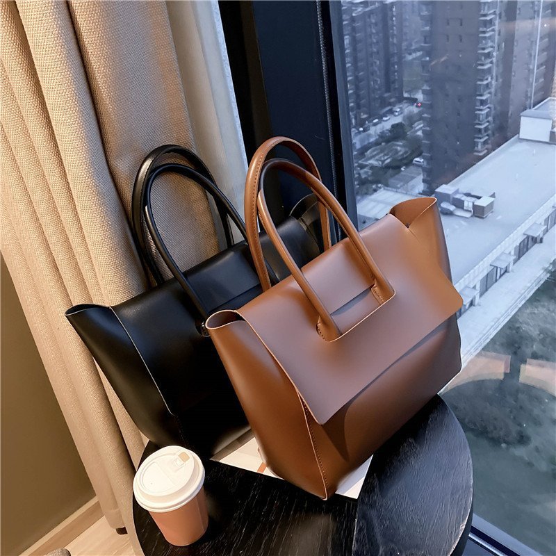 Fashion Women Large Capacity Shoulder Bag Retro Simple Tote Handbag