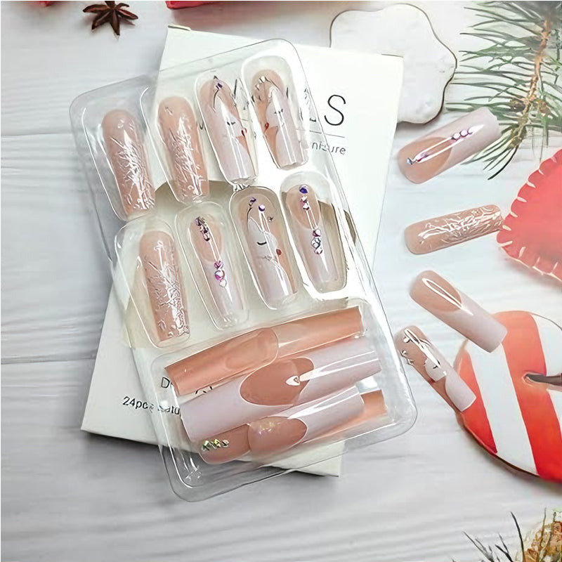 24 PCS Diamond Deer Snowflake Long Fake Nails