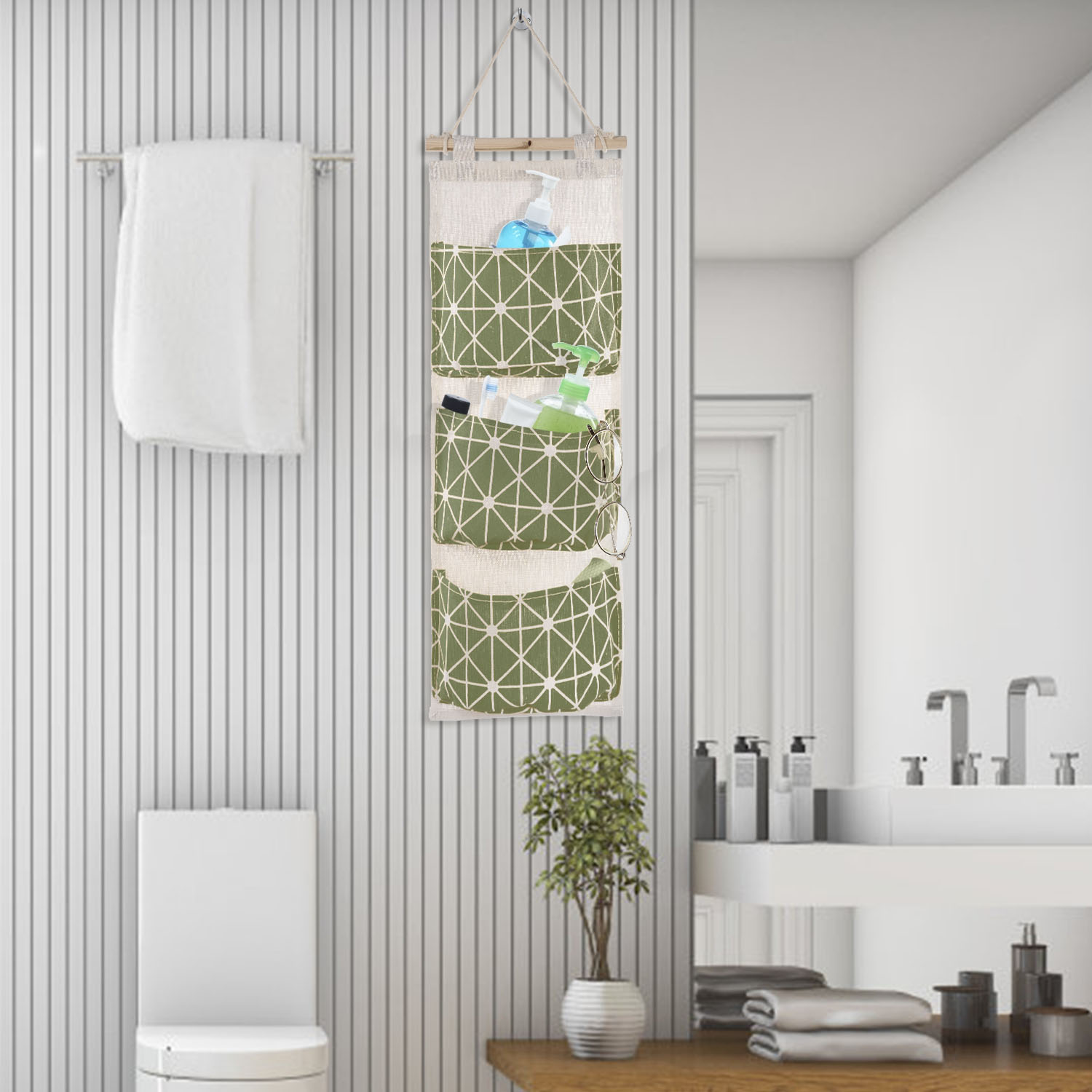 Wall Mounted Hanging Storage Organizer 3 Pocket Waterproof Bag