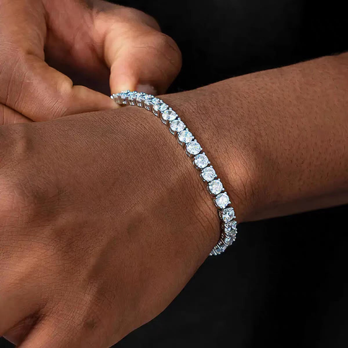Luxury Zircon Bracelet Unisex Adjustable Elegant Daily Wear