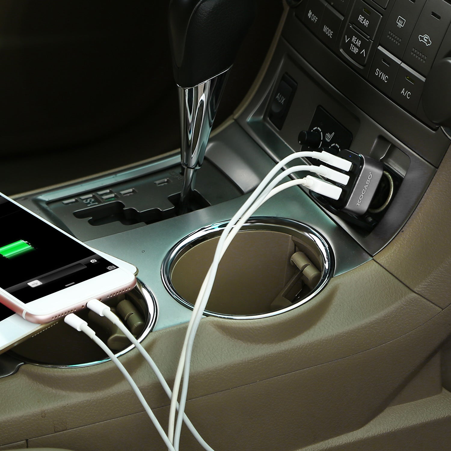 3 Port USB Car Charger 30W Fast Charging Adapter for Phones