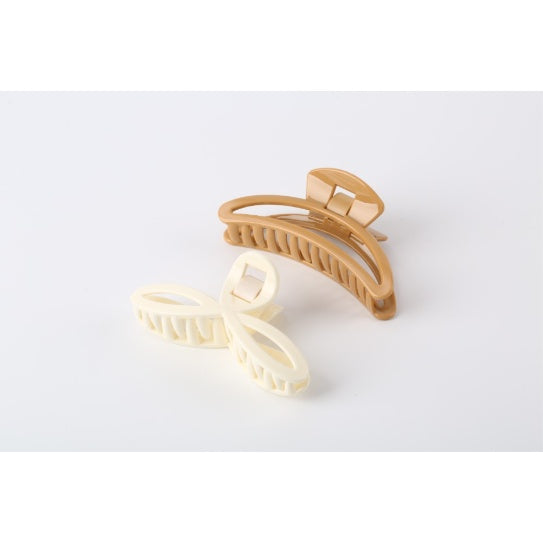 Trendy Korean Cross Hair Clip Strong Grip Stylish Hair Accessory