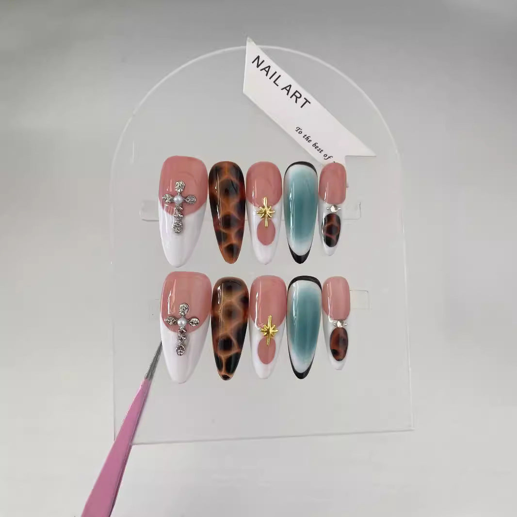 Autumn Winter Blooming Hand Painted Maillard White Long Handmade Nails
