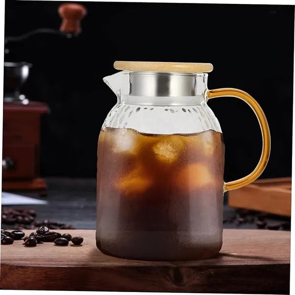 Large Capacity Water Pitcher with Lid Non Slip Juice Carafe