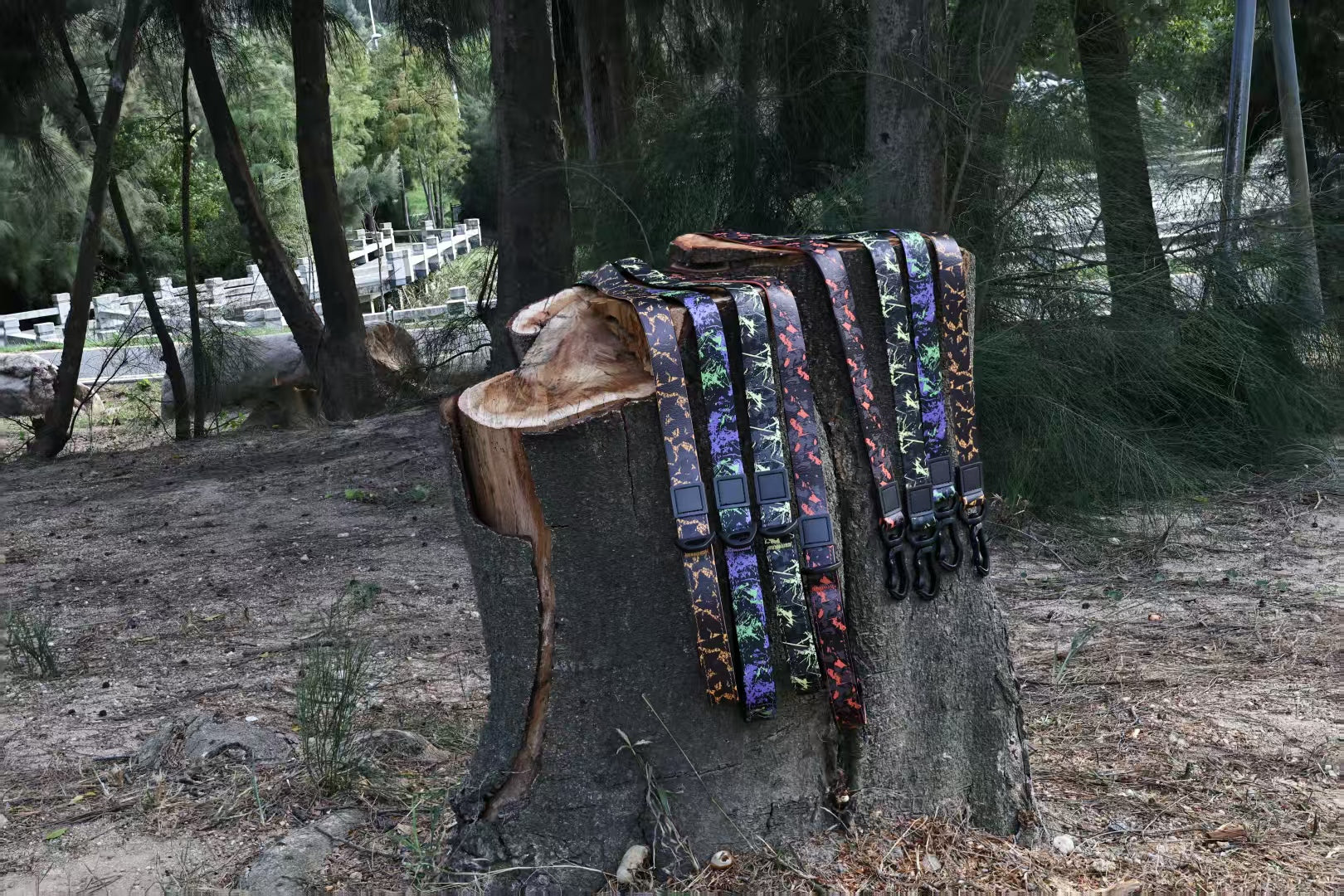 UV Printed Camouflage Embossed Pet Leash Set for Outdoor Use