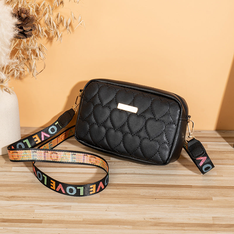 All Matching Casual Heart Embroidered Bag Stylish Women Shoulder Handbag