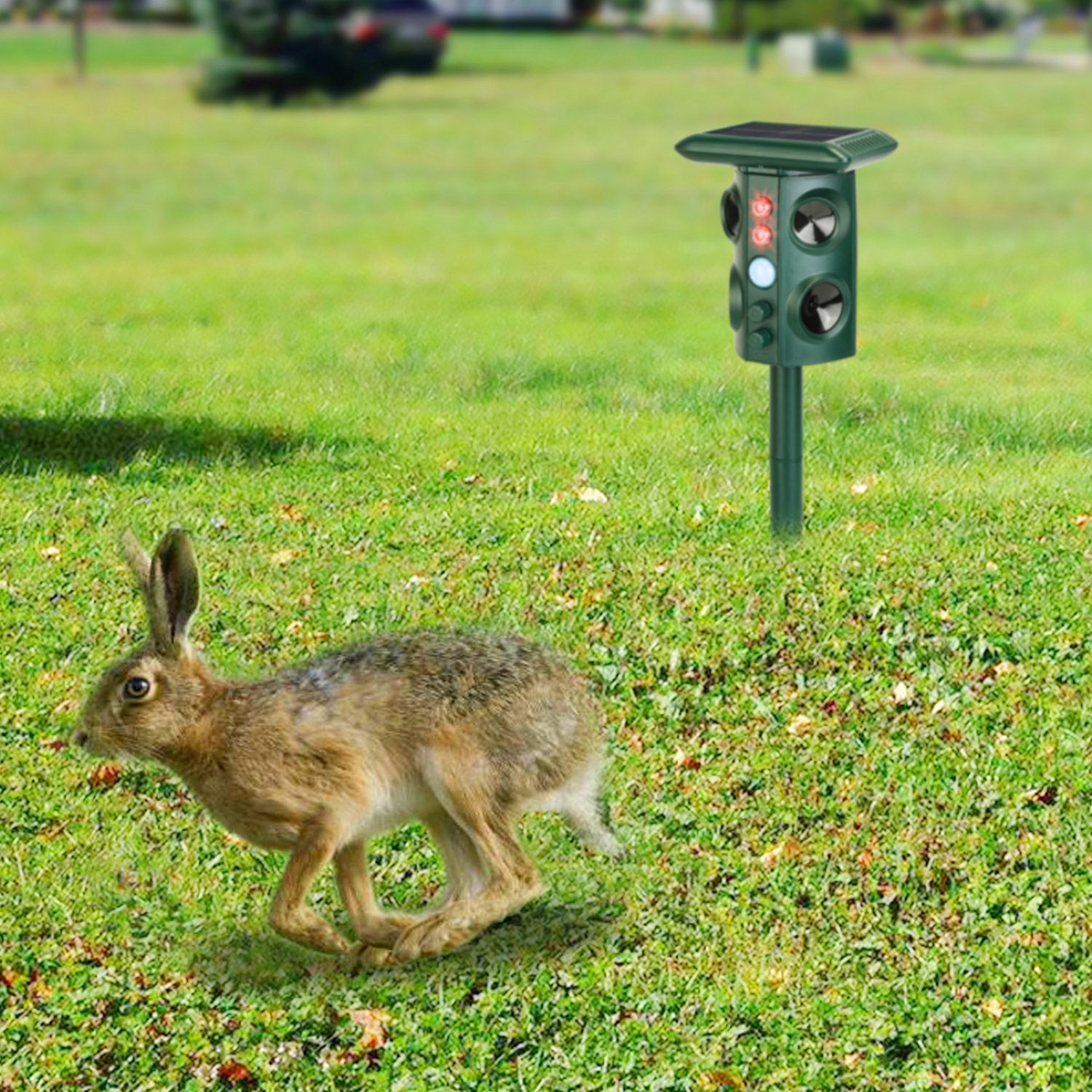 Solar-Powered 5-Mode Animal Repellent with Infrared Sensor
