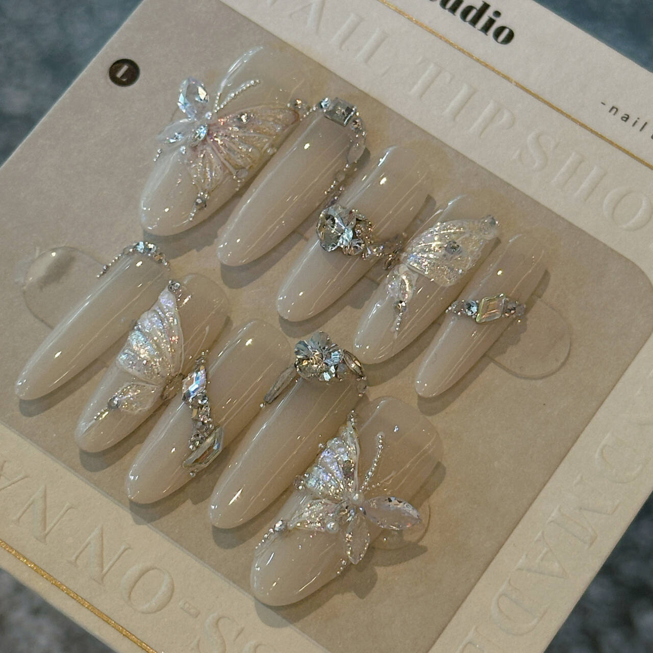 Handmade Fairy Light Luxury 3D Wearable Nail Armor