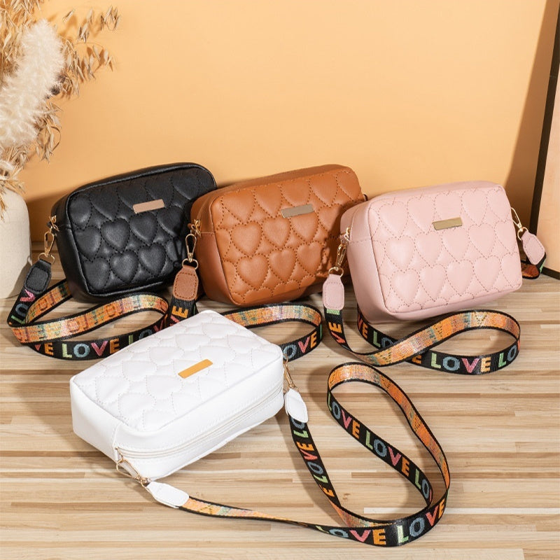 All Matching Casual Heart Embroidered Bag Stylish Women Shoulder Handbag