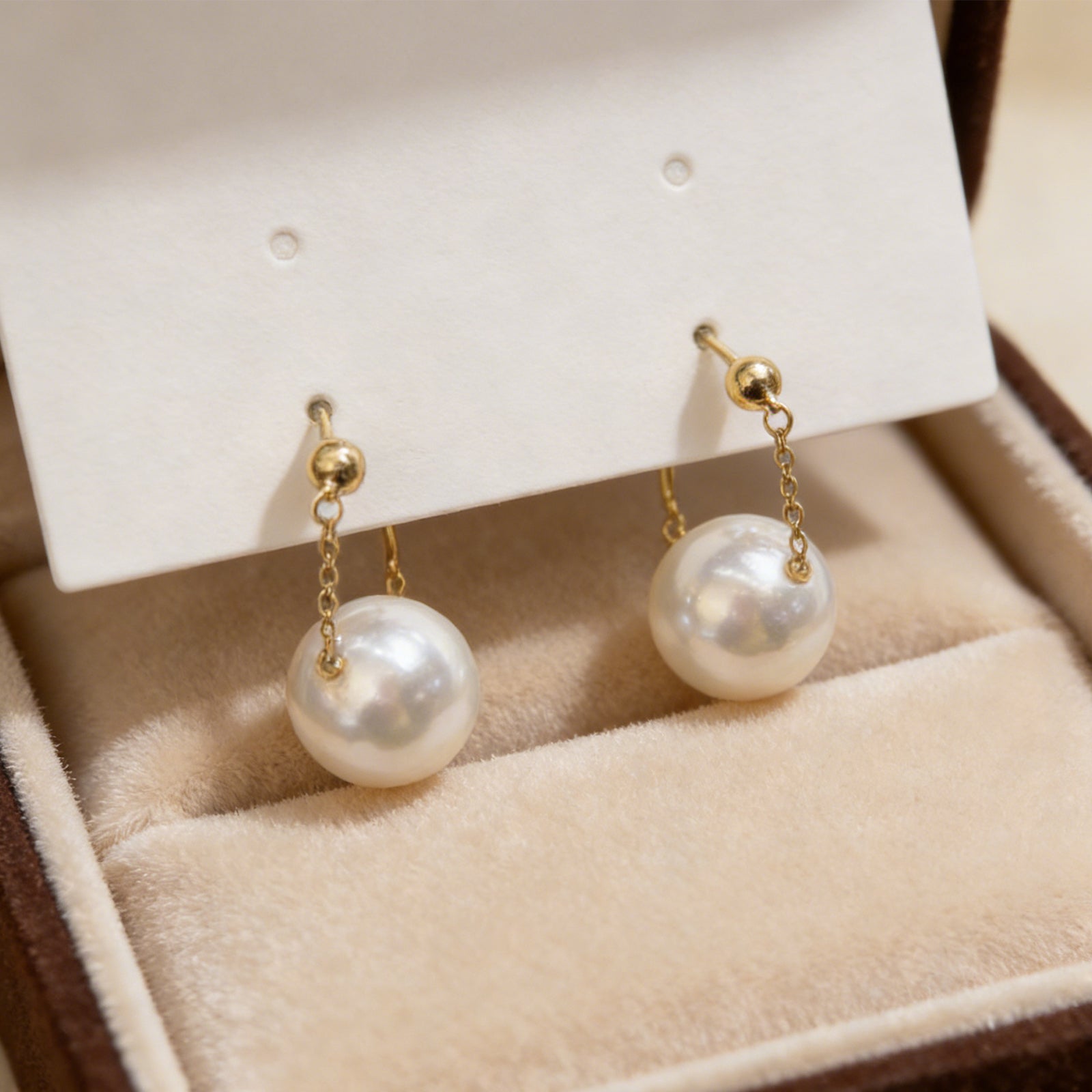 Luxury Pearl Earrings – Elegant Classic Jewelry for Women