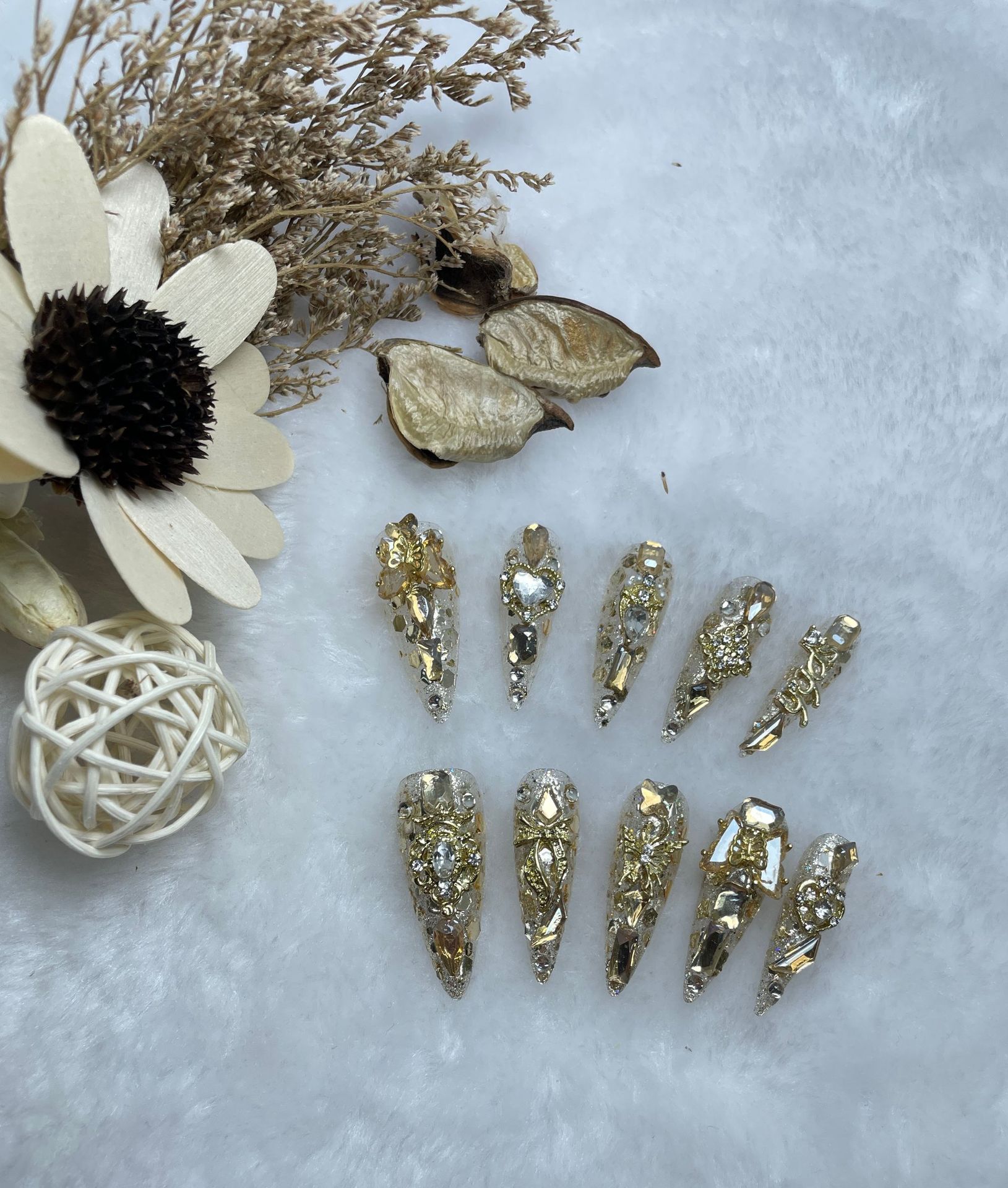 Luxury Elegant Handmade Wearable Long Manicure Nails