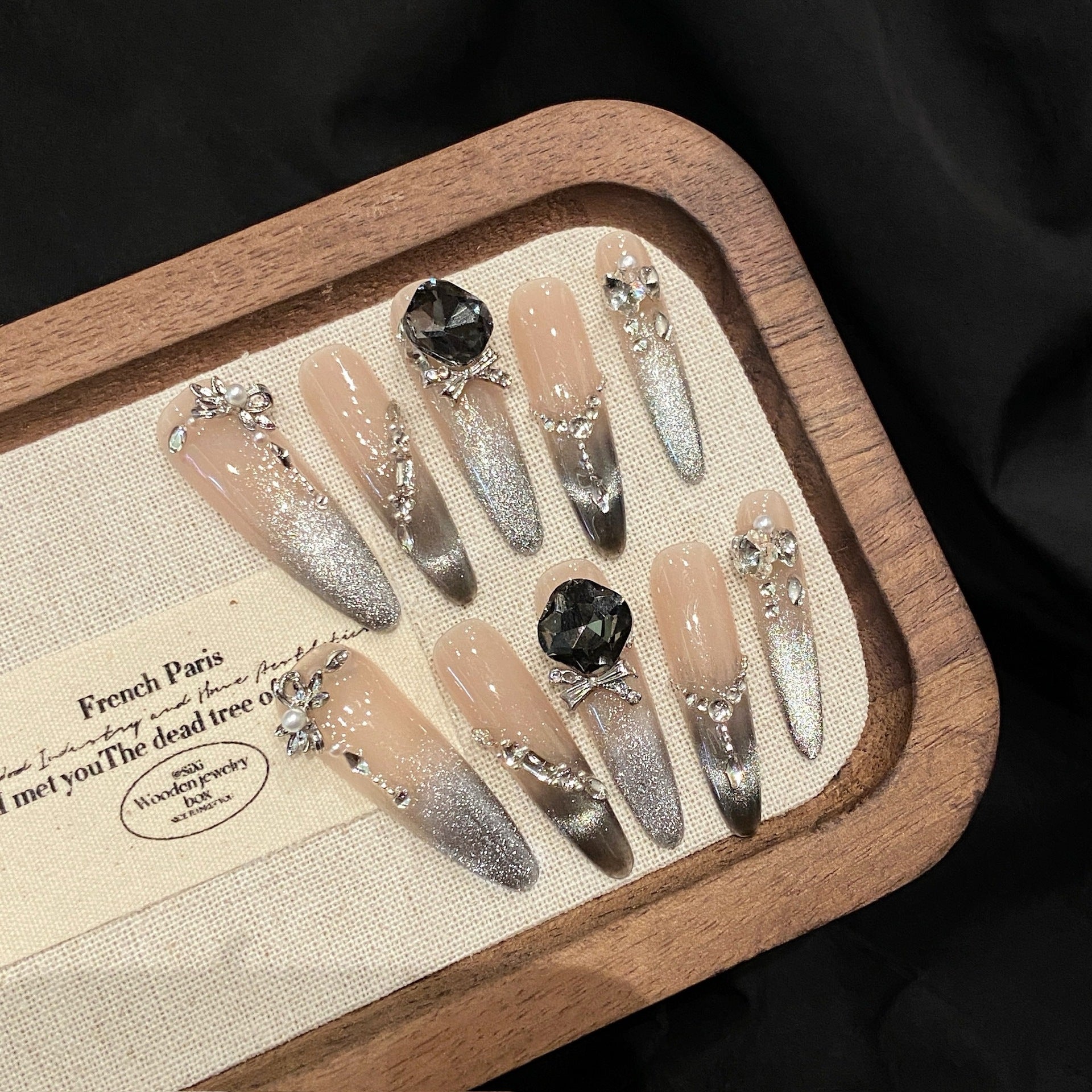 Autumn Winter Gradient Cat Eye Armor Nails