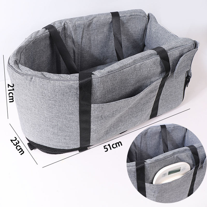 Outdoor Pet Kennel for All-Season Protection and Comfort