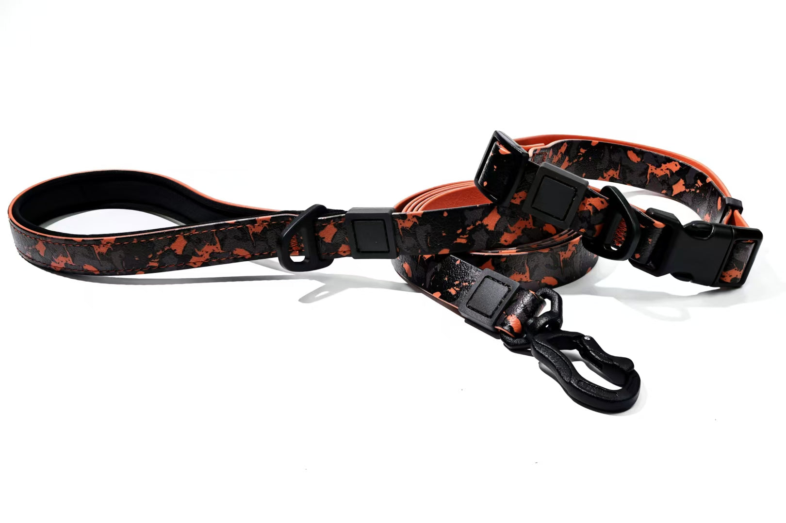 UV Printed Camouflage Embossed Pet Leash Set for Outdoor Use